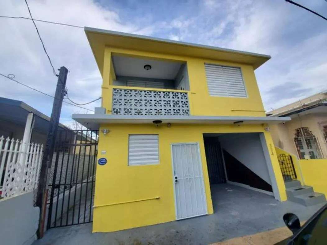 Private Studio Near Beach-Full Bath, Kitchenette, Sleeps 2, Unit 5 산후안 푸에르토리코
